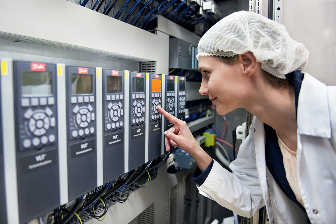 Erfahren Sie, wie Danfoss-Frequenzumrichter dazu beitragen, die Welt und unser Leben nachhaltiger zu gestalten.